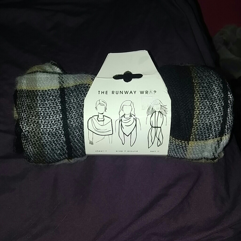 Runway Wrap